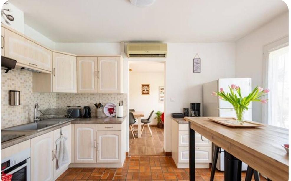Gite Chez Monette Nance Bagian luar foto
